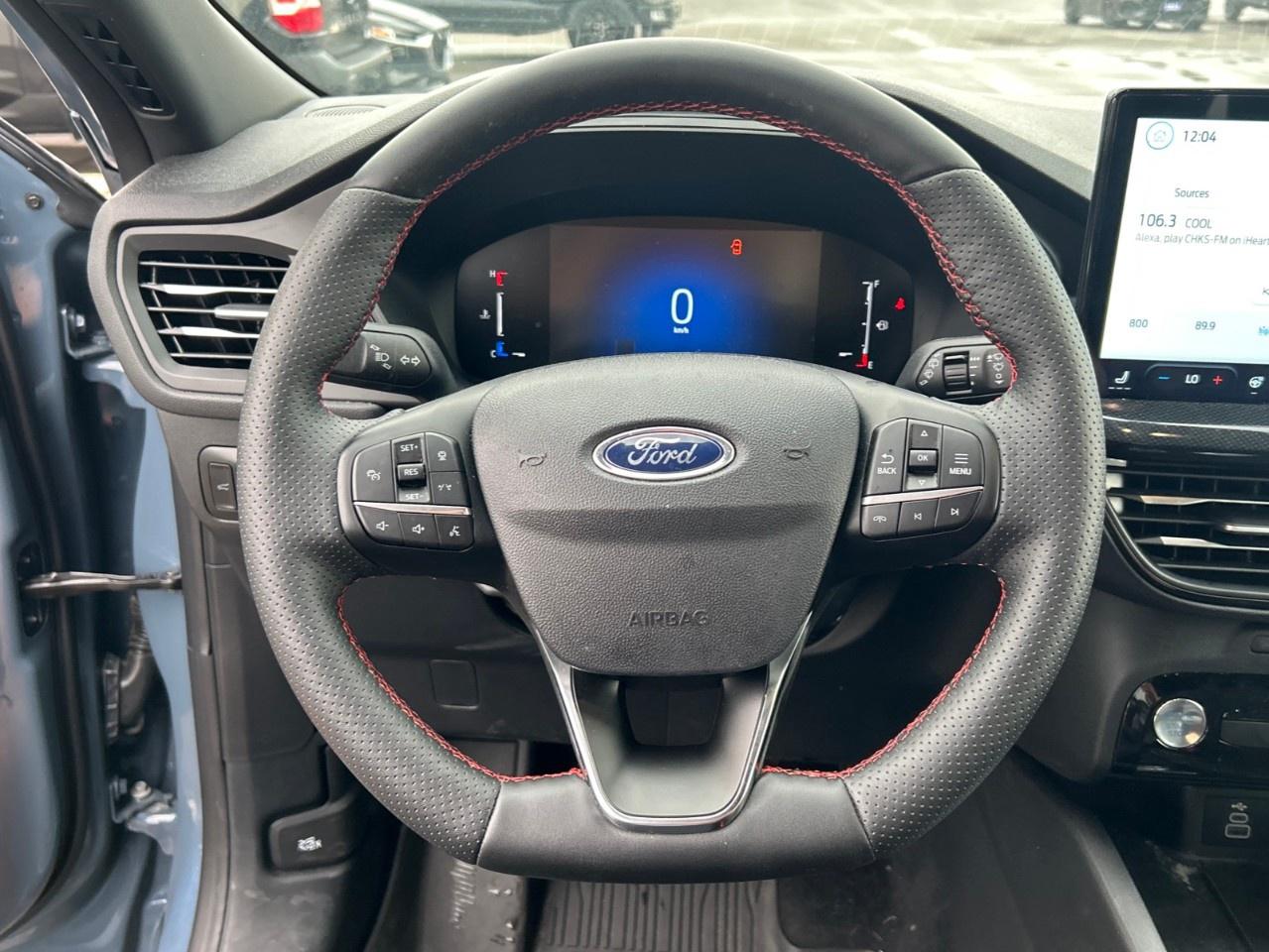 2025 Ford Escape ST-Line Select AWD Photo