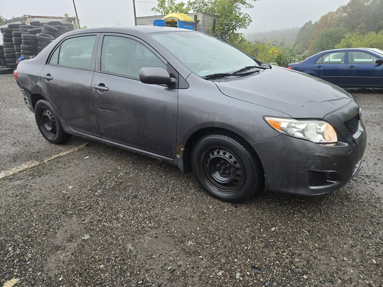 2010 Toyota Corolla CE - Photo #3