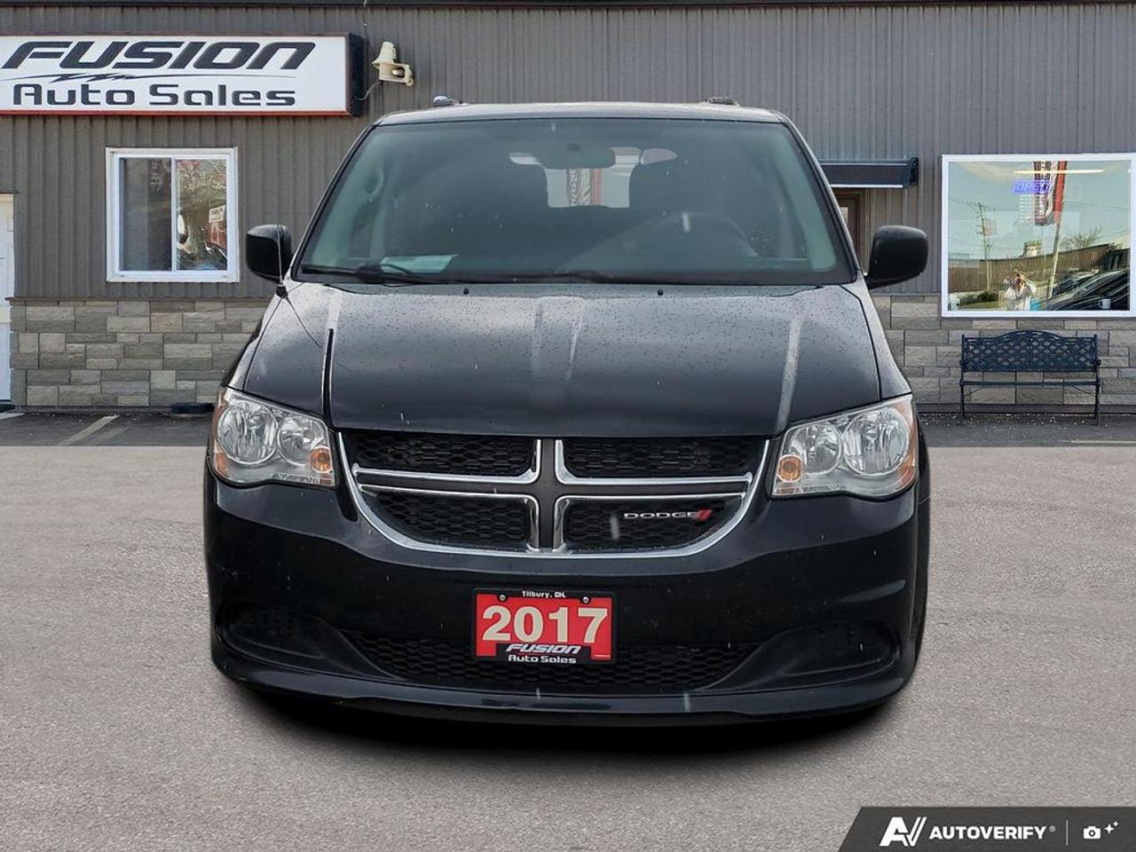 2017 Dodge Grand Caravan SXT Photo