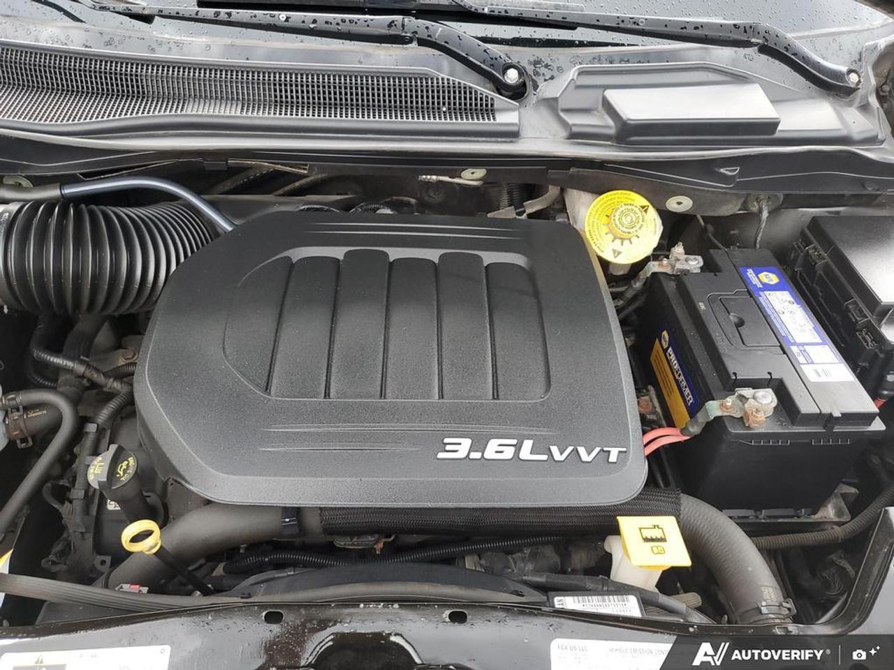 2017 Dodge Grand Caravan SXT Photo