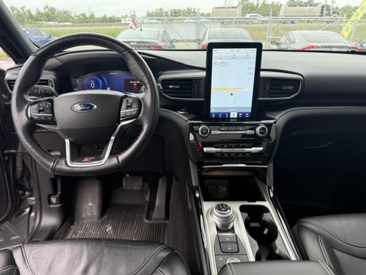 2022 Ford Explorer  Photo