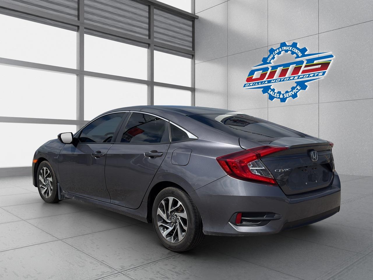 2018 Honda Civic SE Photo