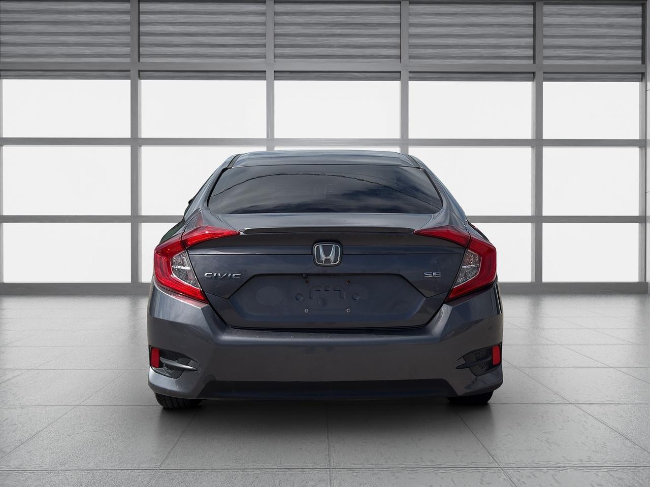 2018 Honda Civic SE Photo