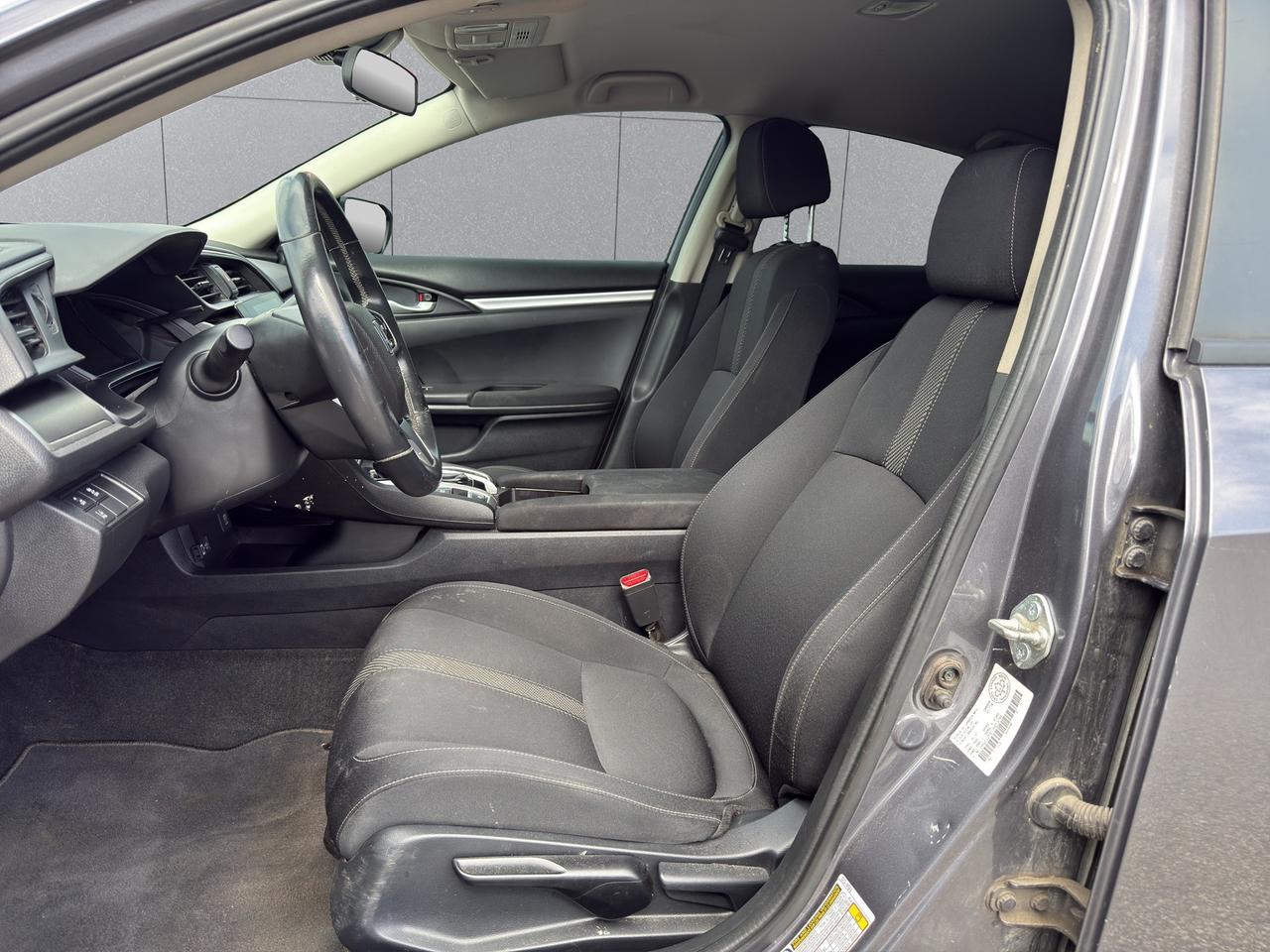 2018 Honda Civic SE Photo