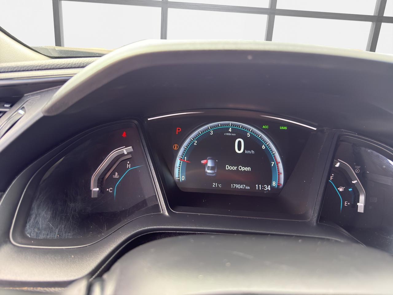 2018 Honda Civic SE Photo