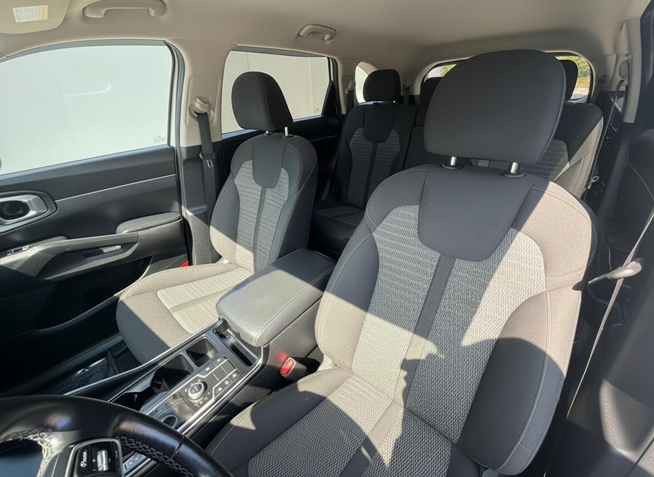2021 Kia Sorento LX+ Photo