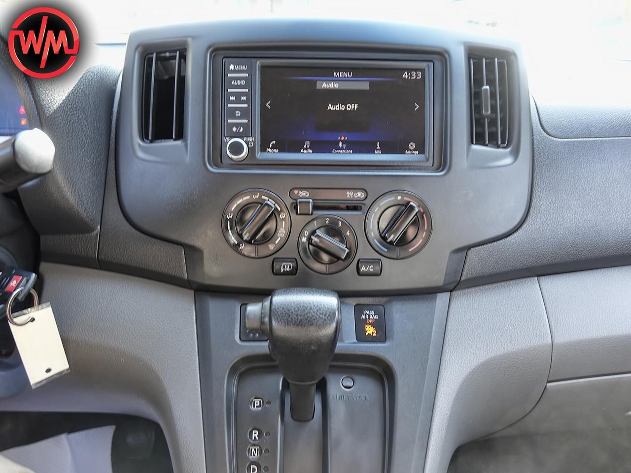 2021 Nissan NV200 SV*PARKING SENSORS*BLUETOOTH AUDIO*REVERSE CAMERA Photo