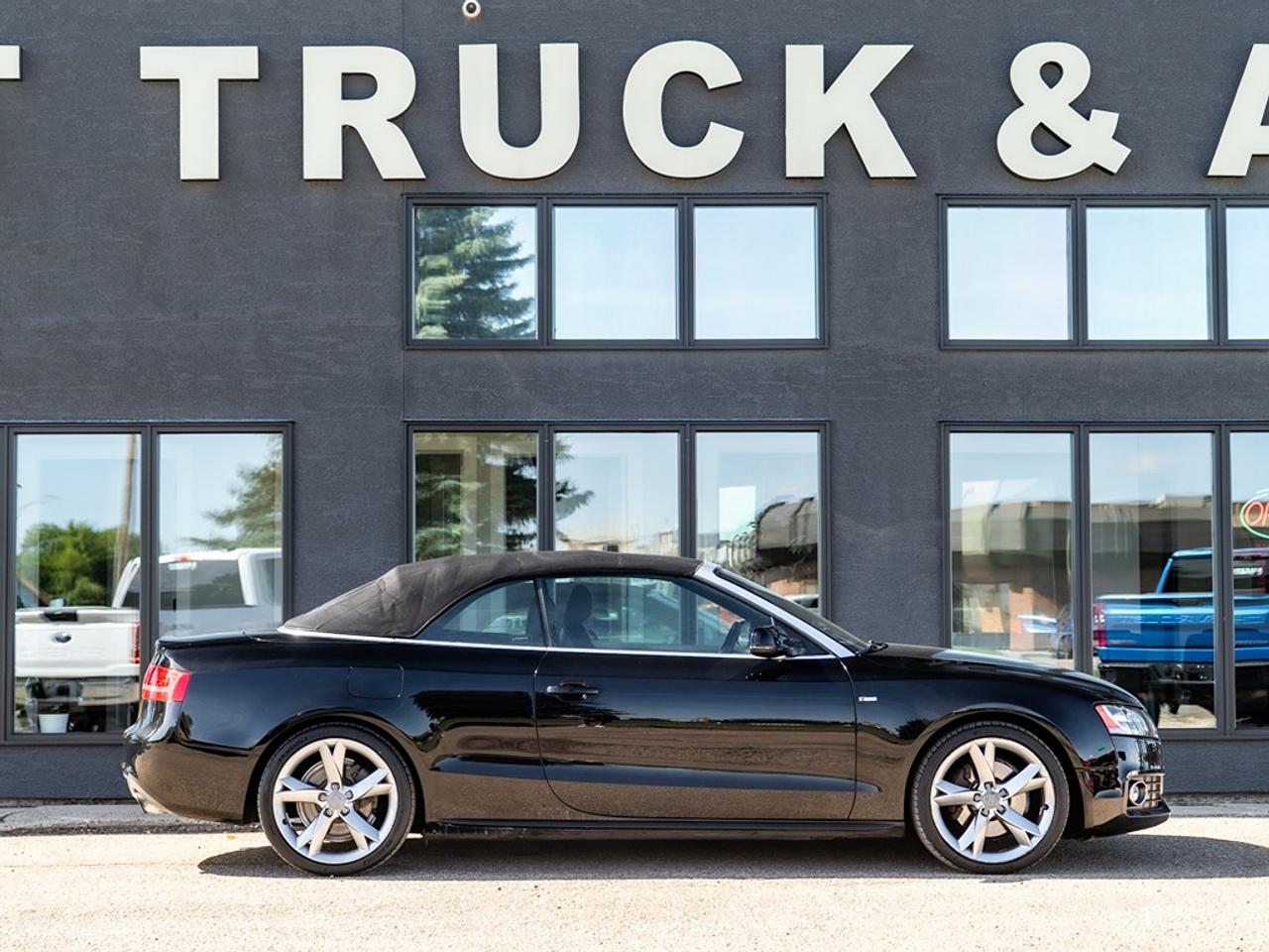 2011 Audi A5 2dr Cabriolet Auto 2.0L Premium Plus Photo25