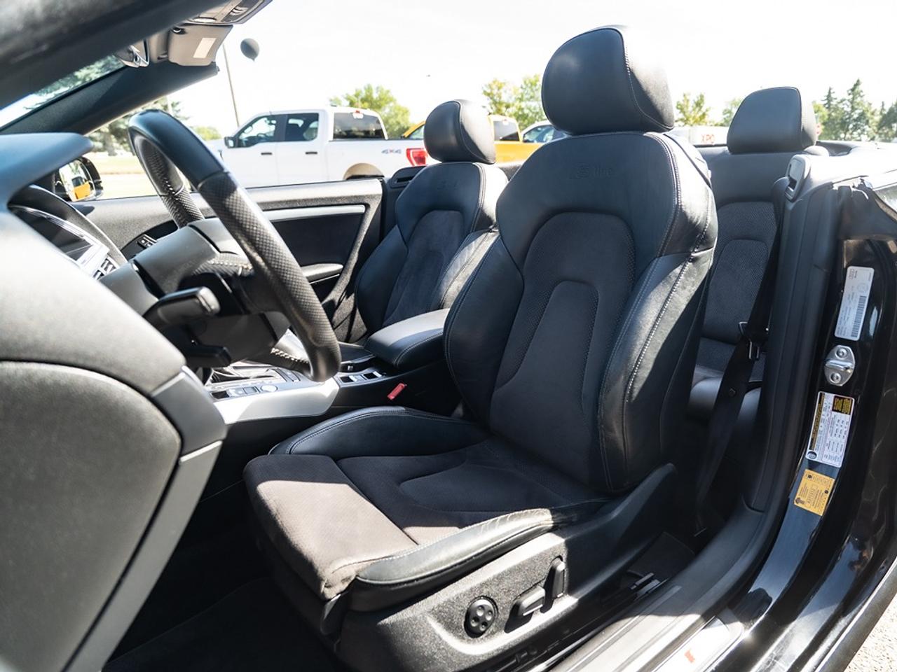 2011 Audi A5 2dr Cabriolet Auto 2.0L Premium Plus Photo34