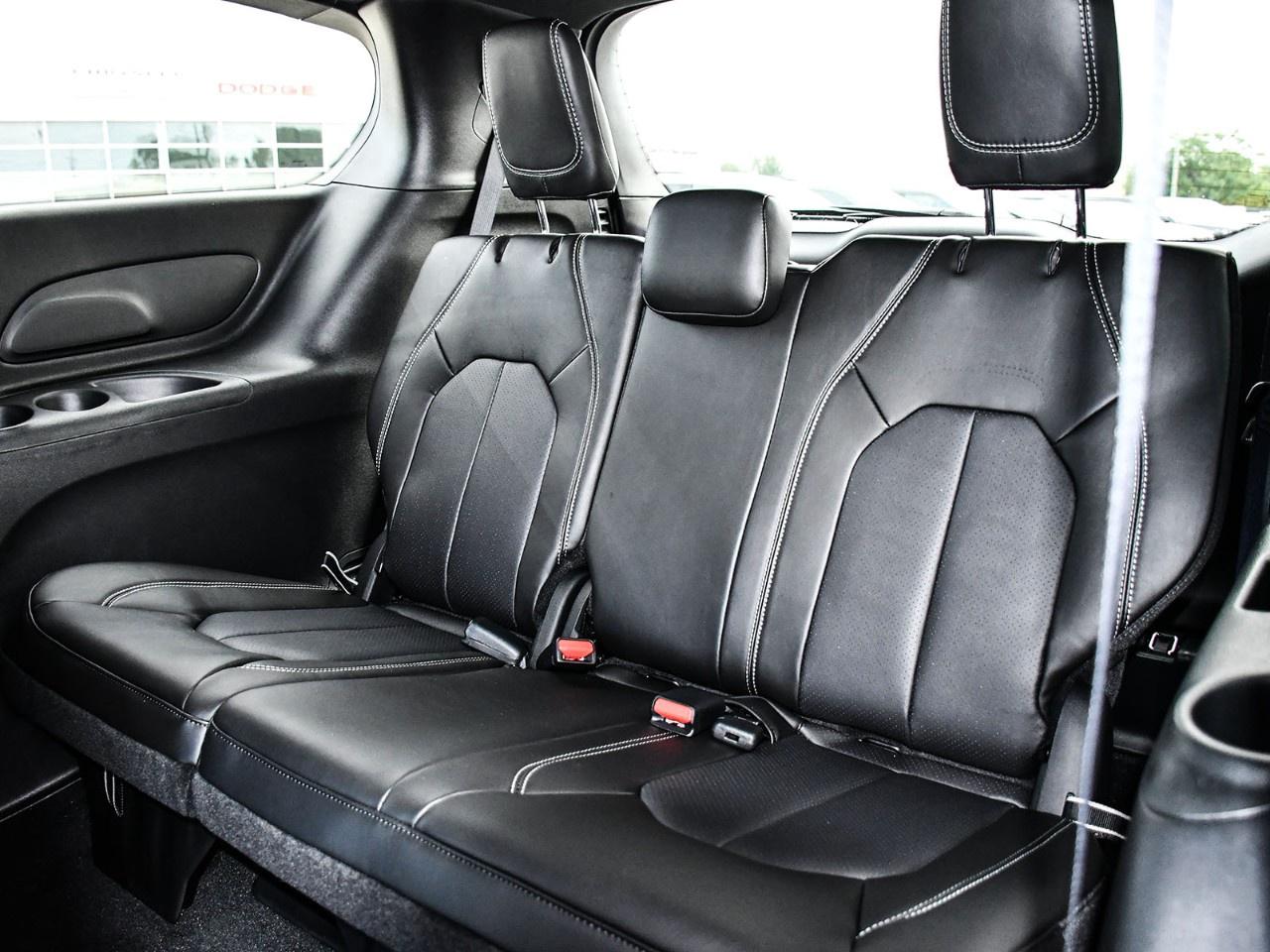 2027 Dodge Grand Caravan SXT 2WD Photo