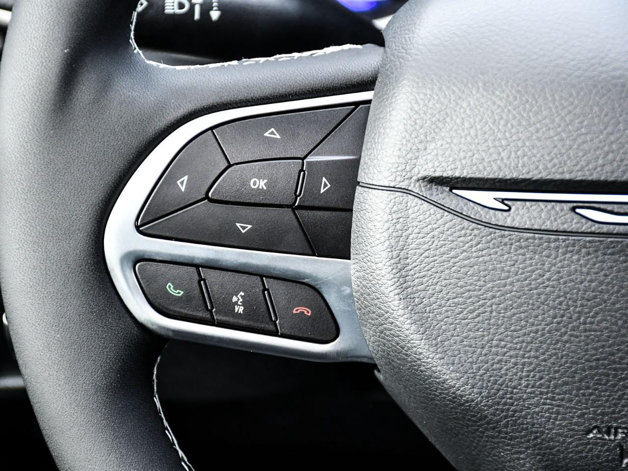 2027 Dodge Grand Caravan SXT 2WD Photo