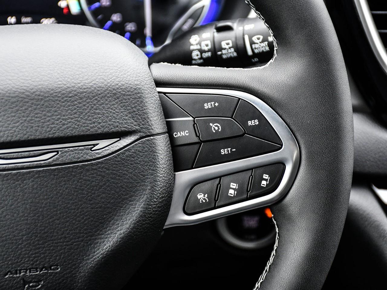 2027 Dodge Grand Caravan SXT 2WD Photo