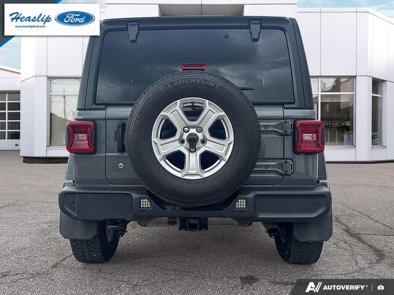 2019 Jeep Wrangler Sport S Photo4