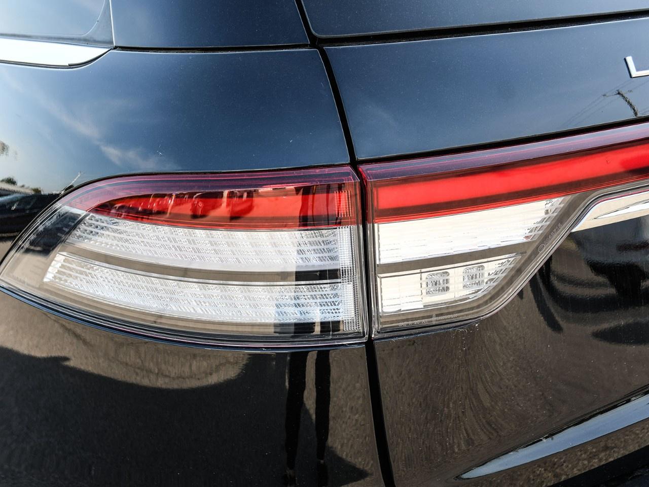 2022 Lincoln Aviator Reserve AWD Photo
