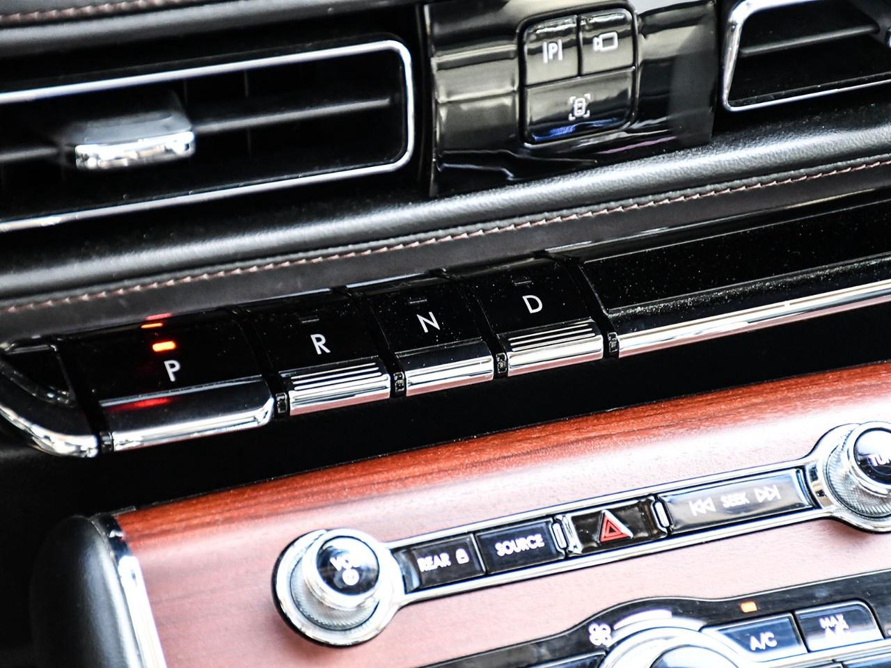 2022 Lincoln Aviator Reserve AWD Photo