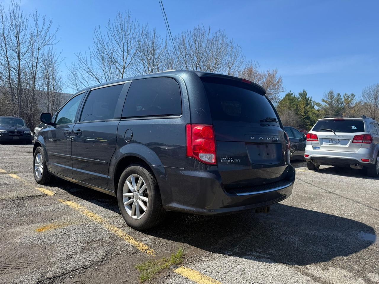 2013 Dodge Grand Caravan SXT Photo