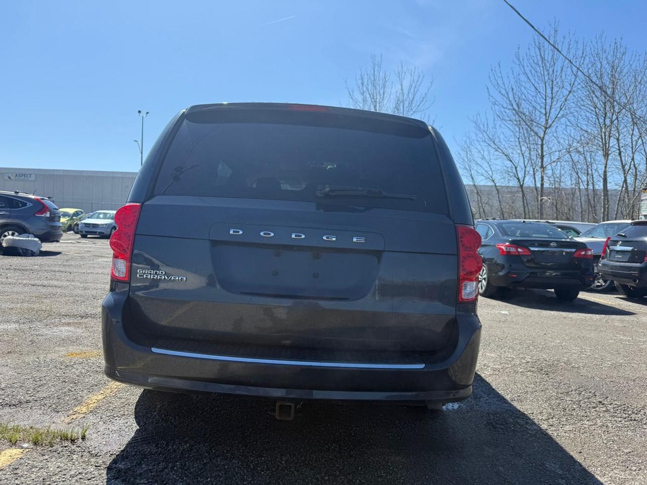 2013 Dodge Grand Caravan SXT Photo