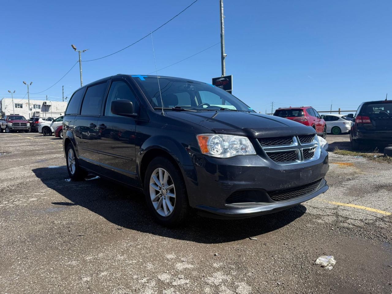 2013 Dodge Grand Caravan SXT Photo
