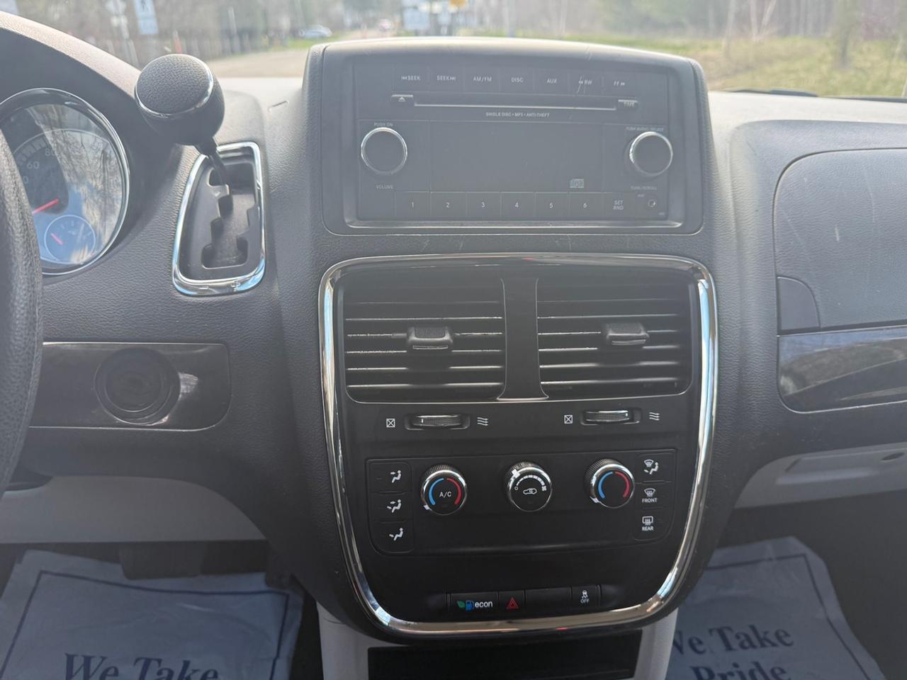 2016 Dodge Grand Caravan Canada Value Packkage Photo
