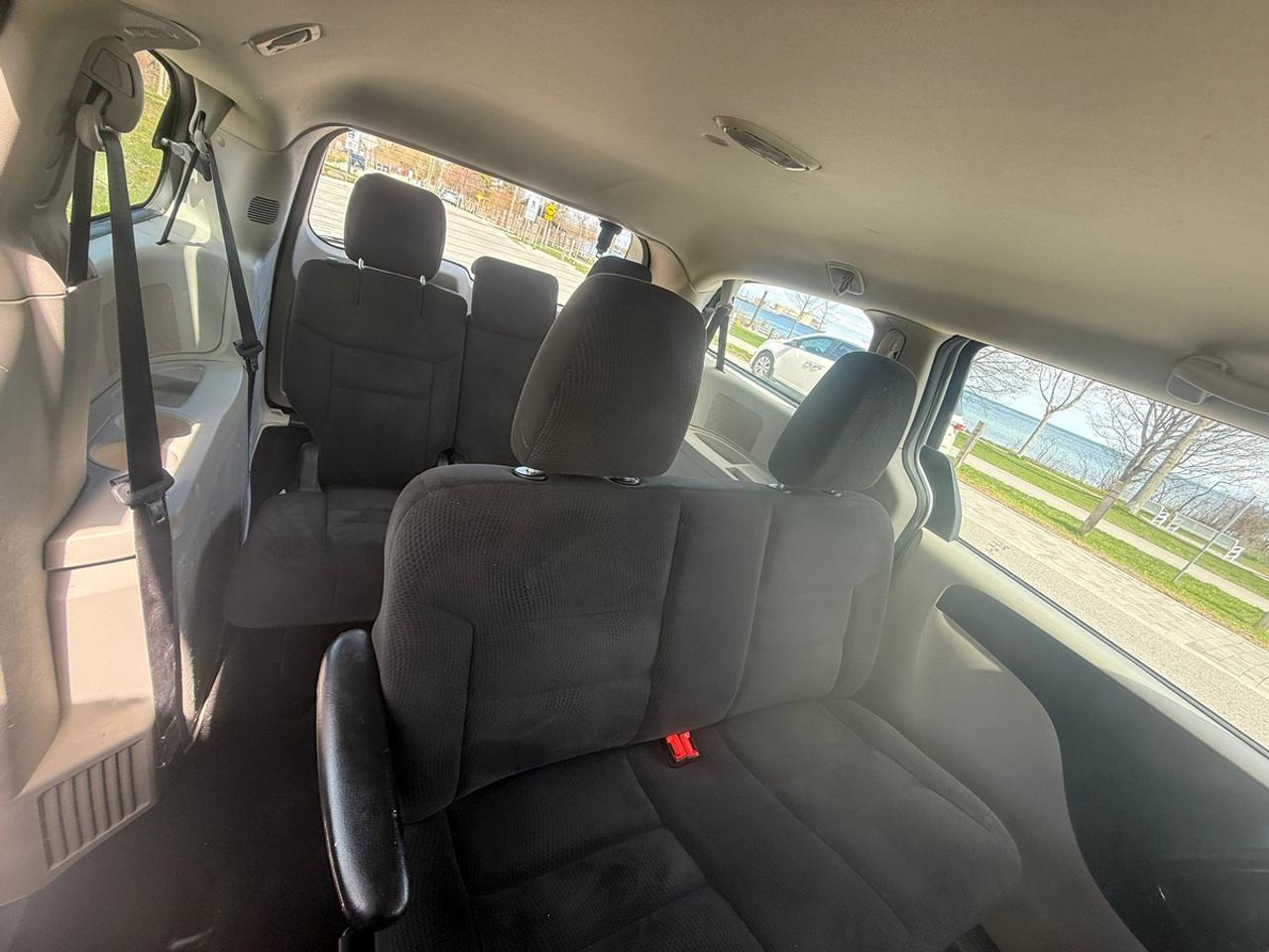 2016 Dodge Grand Caravan Canada Value Packkage Photo