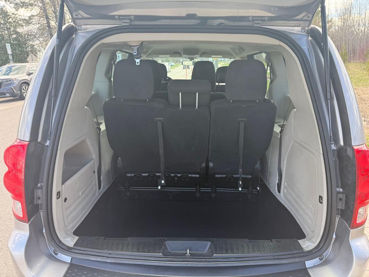 2016 Dodge Grand Caravan Canada Value Packkage Photo