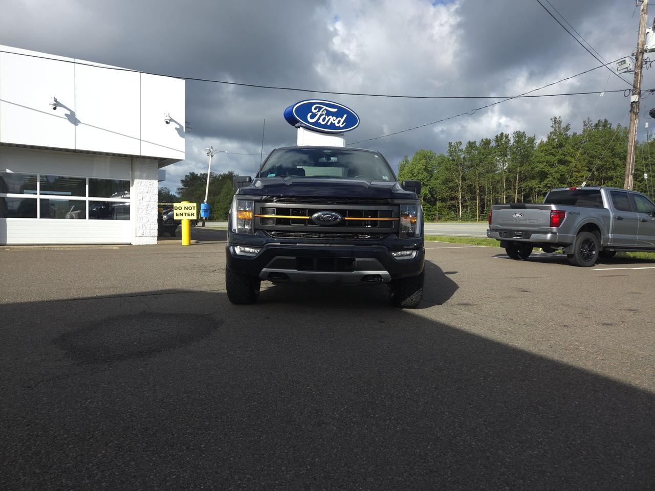 2022 Ford F-150 TREMOR 4X4 SUPERCREW W/ CERTIFIED AS LOW AS 3.99% + WARRANTY Photo1