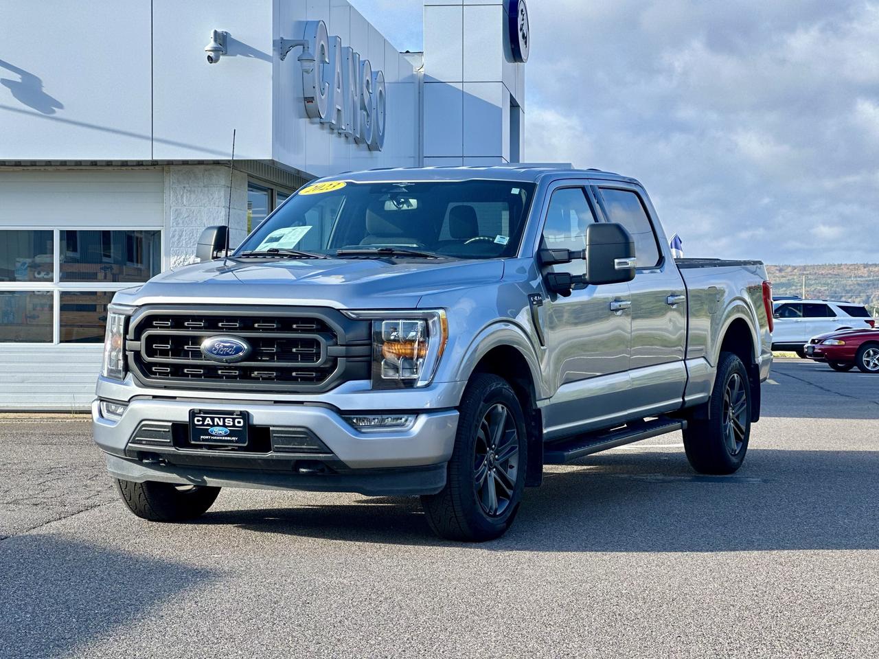 2023 Ford F-150 XLT SUPERCREW W/ MAX TRAILER TOW / CERTIFIED AS LOW AS 3.99% Photo2