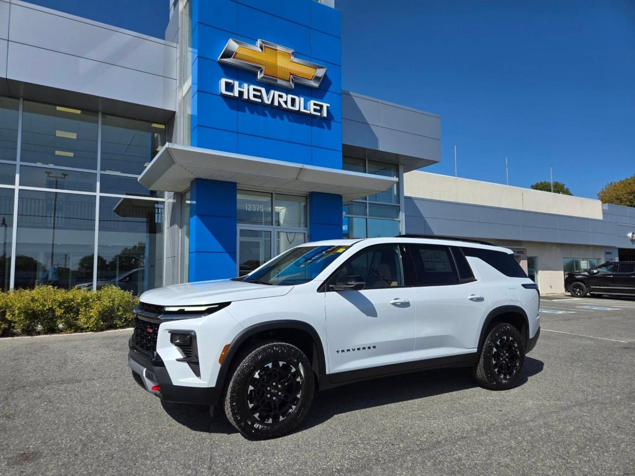 2027 Chevrolet Traverse AWD 4dr Z71 Photo0