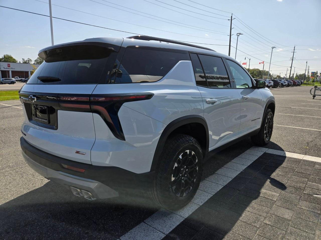 2027 Chevrolet Traverse AWD 4dr Z71 Photo