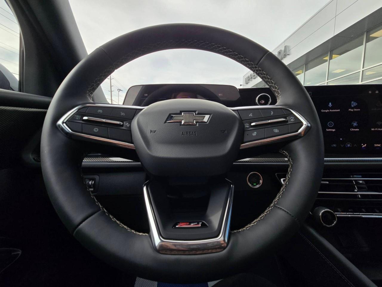 2027 Chevrolet Traverse AWD 4dr Z71 Photo