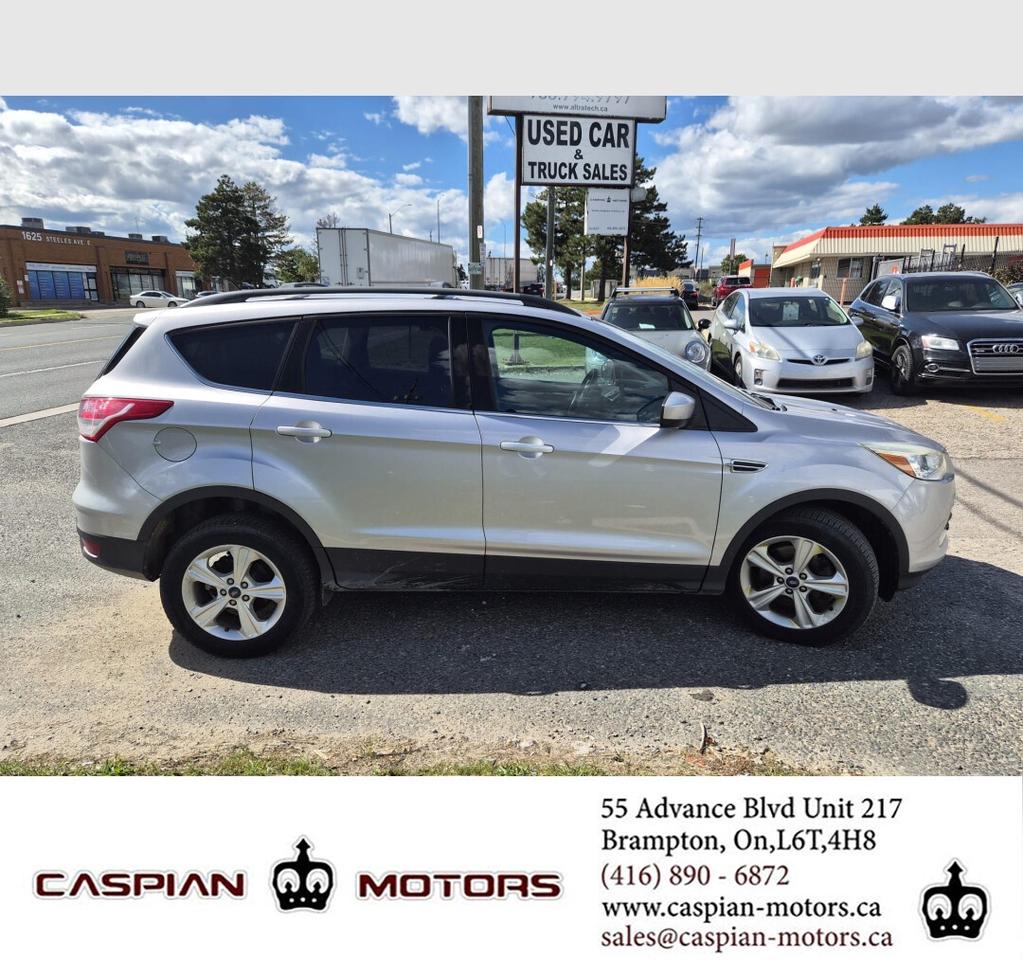 2013 Ford Escape SE Photo3