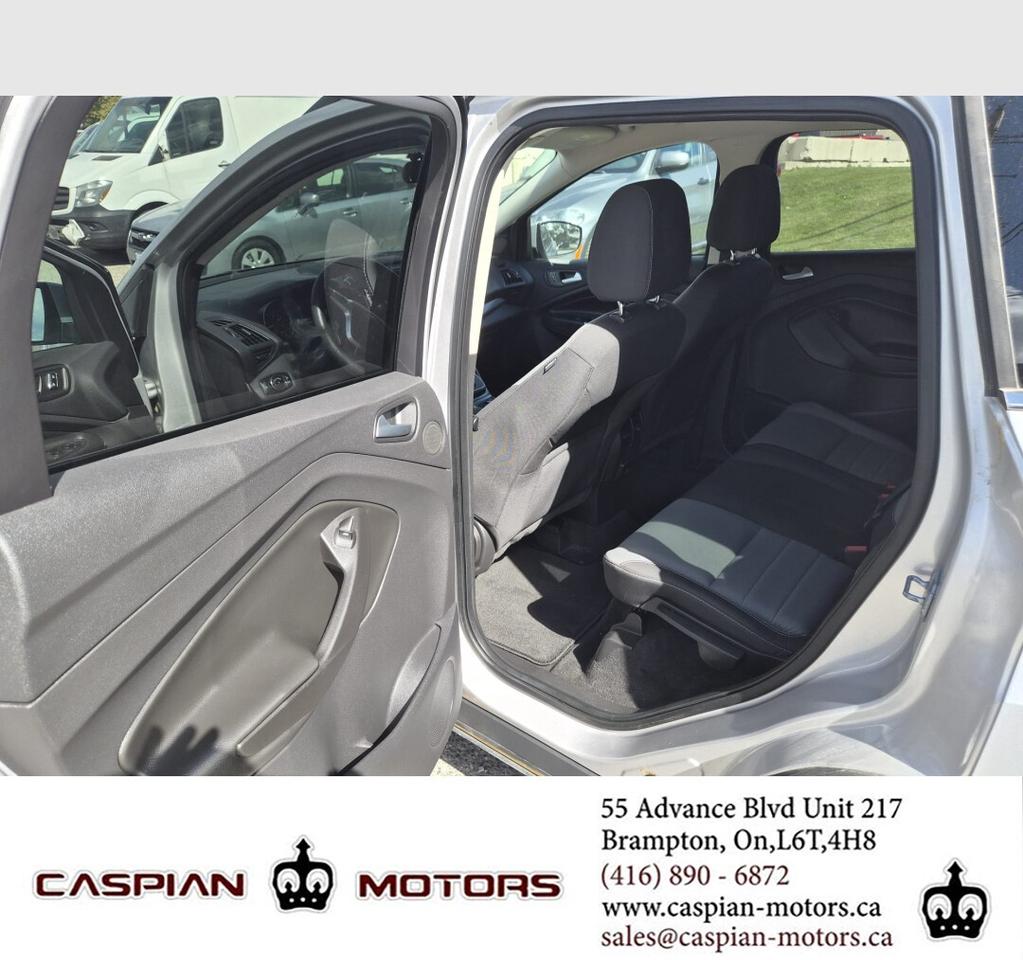 2013 Ford Escape SE Photo