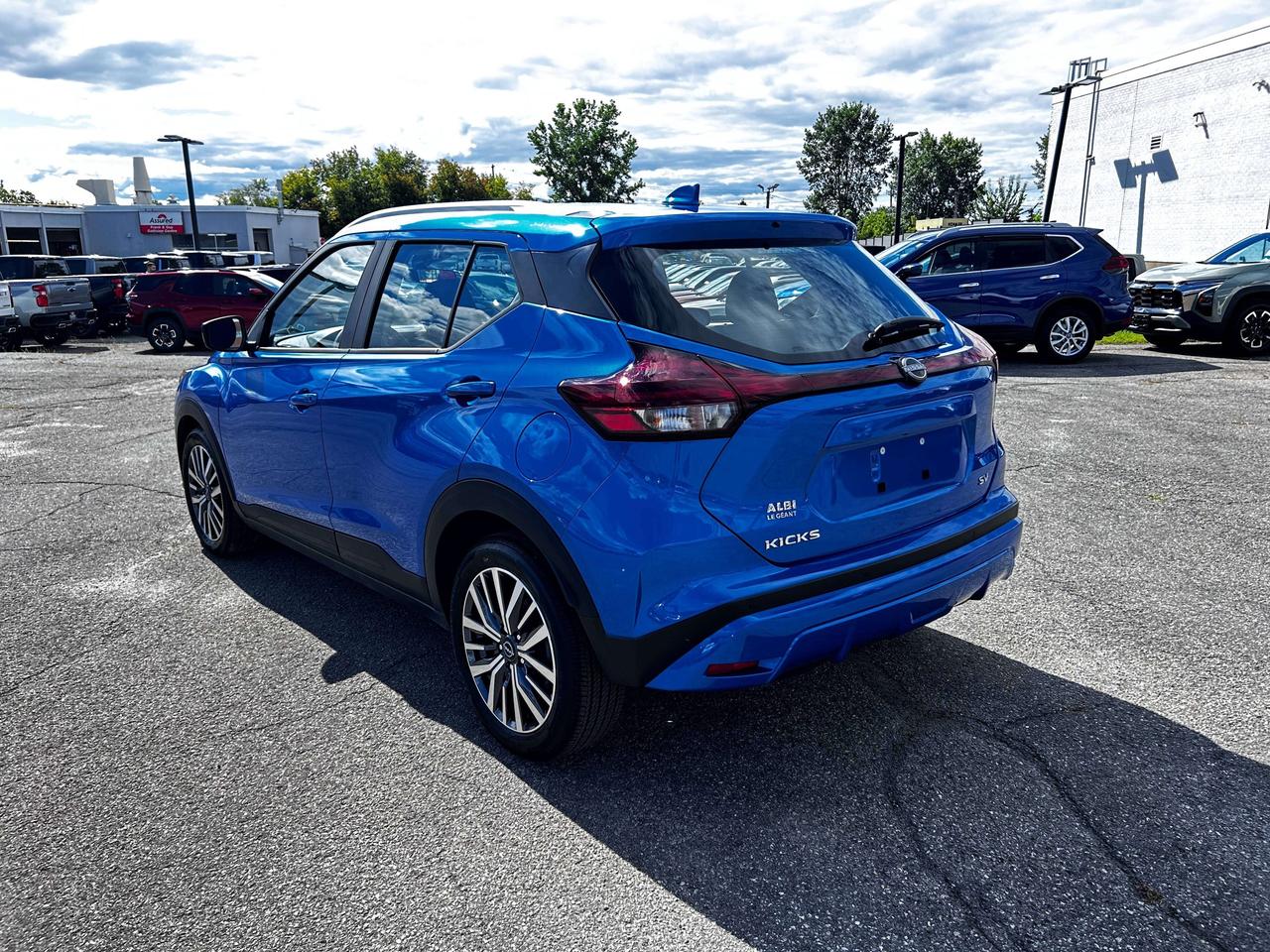 2024 Nissan Kicks SV Photo