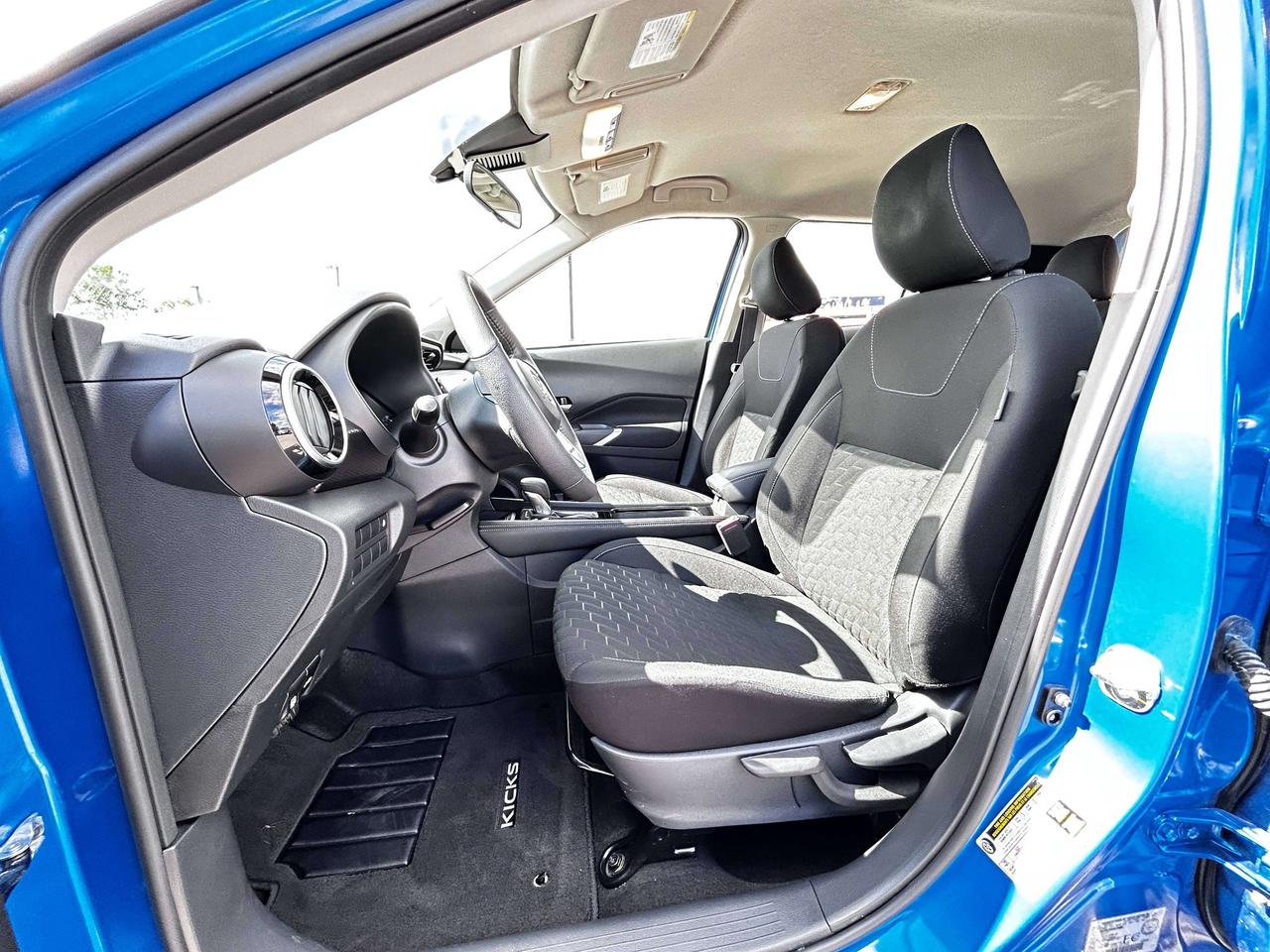 2024 Nissan Kicks SV Photo