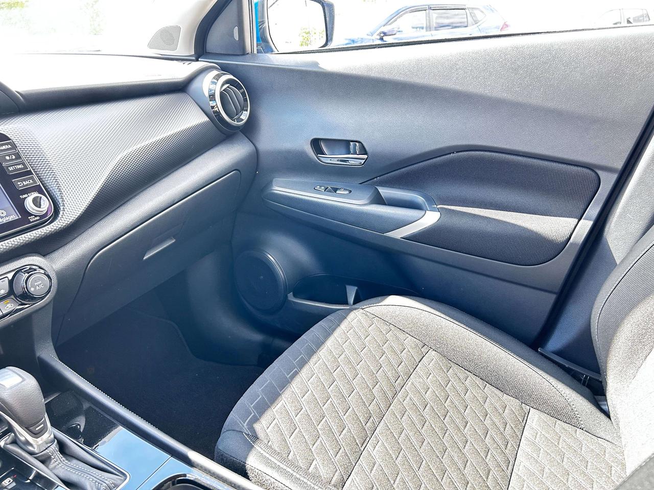 2024 Nissan Kicks SV Photo