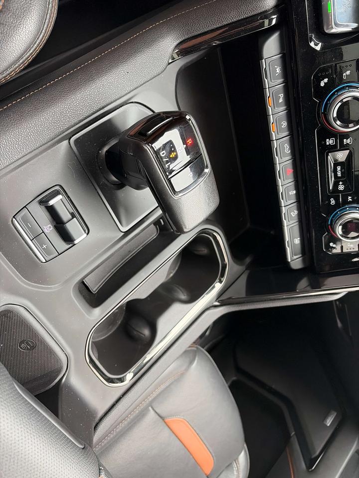 2022 GMC Sierra 1500 AT4 Diesel Photo