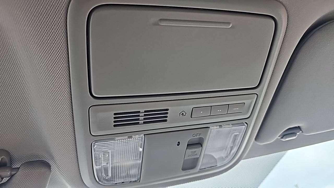 2016 Honda Odyssey EX Photo