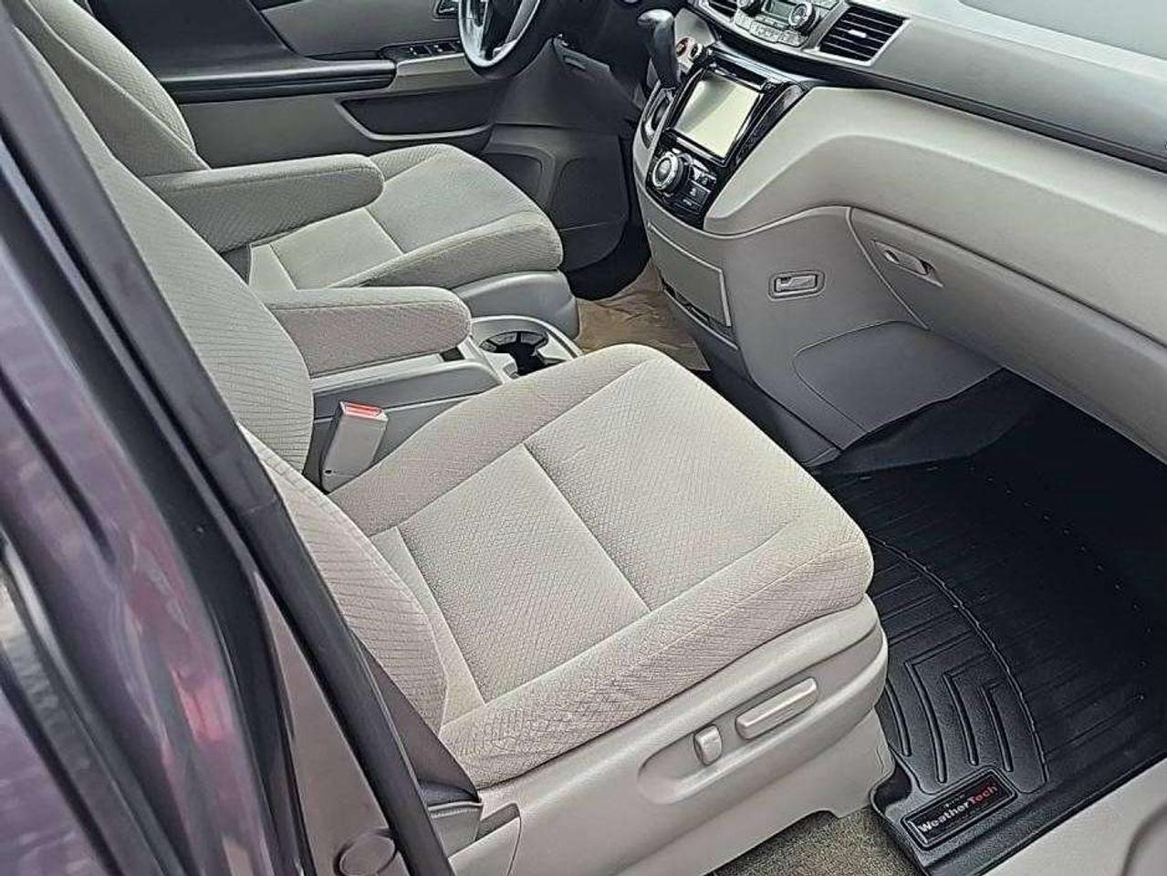 2016 Honda Odyssey EX Photo