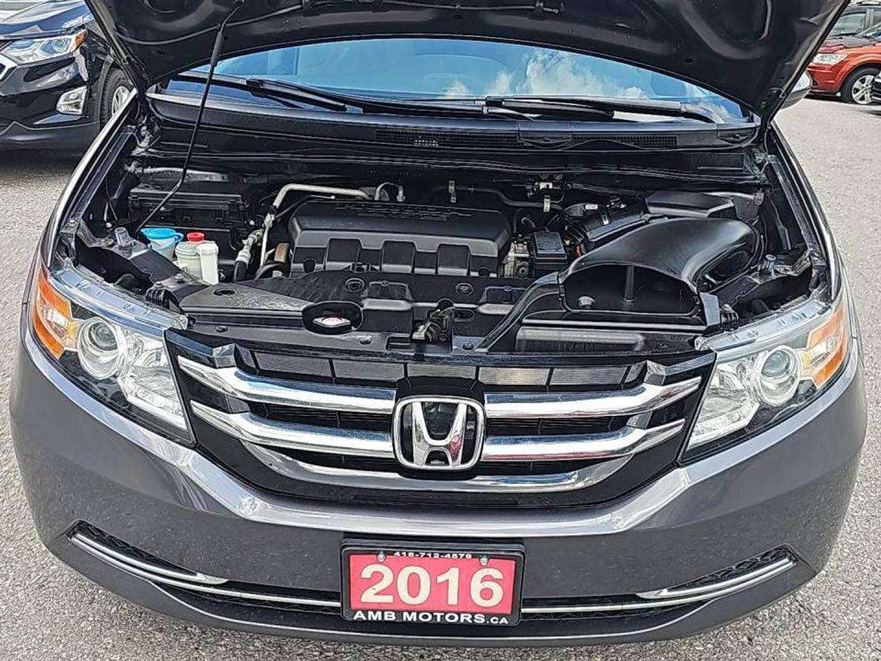 2016 Honda Odyssey EX Photo