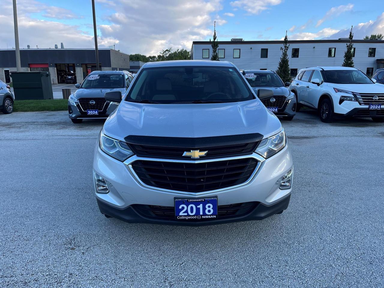 2018 Chevrolet Equinox LS Front-Wheel Drive Photo1