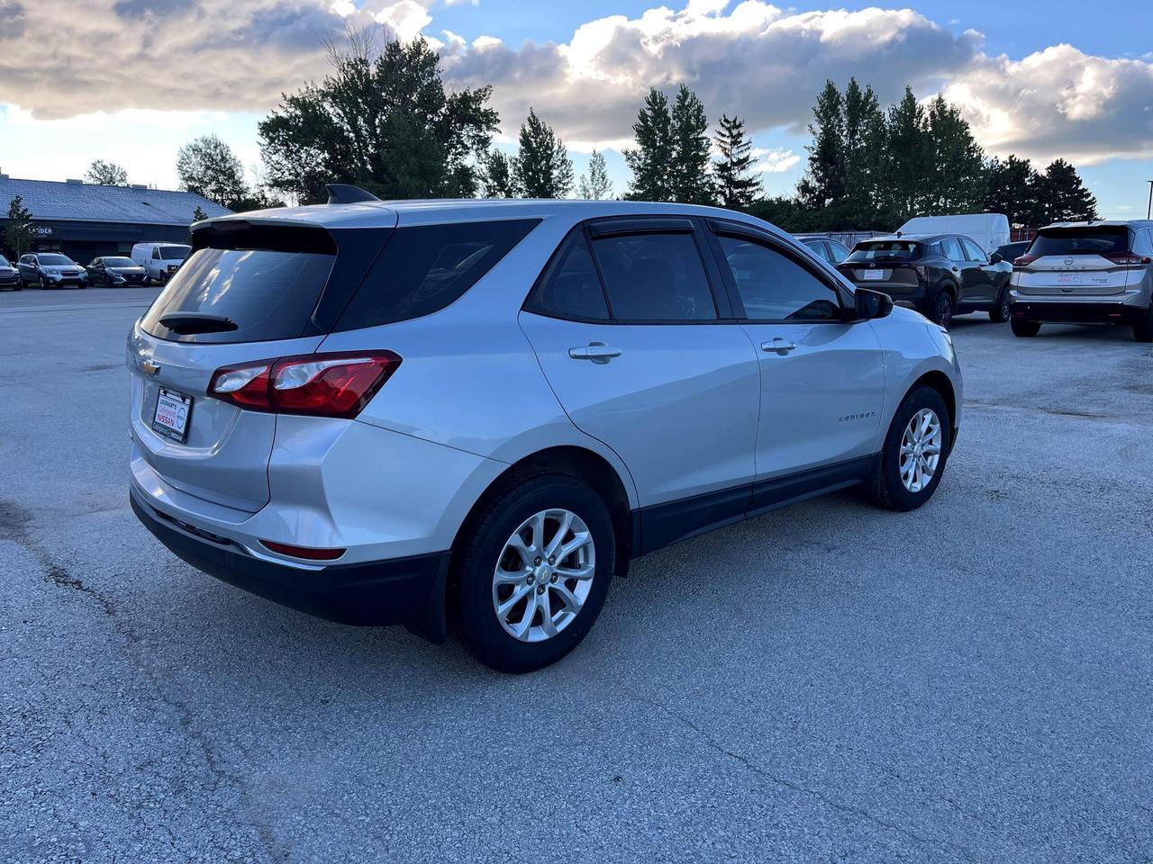 2018 Chevrolet Equinox LS Front-Wheel Drive Photo