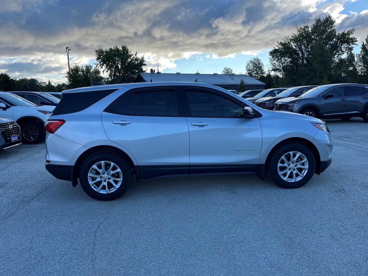 2018 Chevrolet Equinox LS Front-Wheel Drive Photo