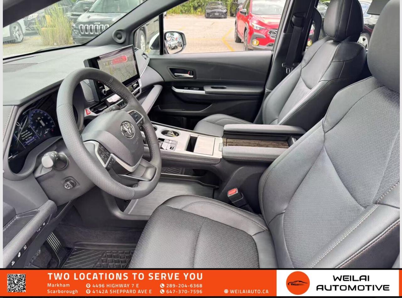 2026 Toyota Sienna Hybrid Limited/AWD/No Accident/One Owner! Photo