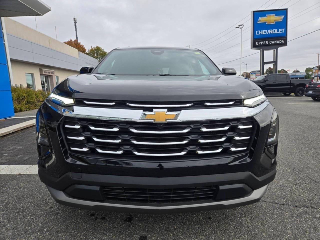 2027 Chevrolet Equinox AWD LT Photo