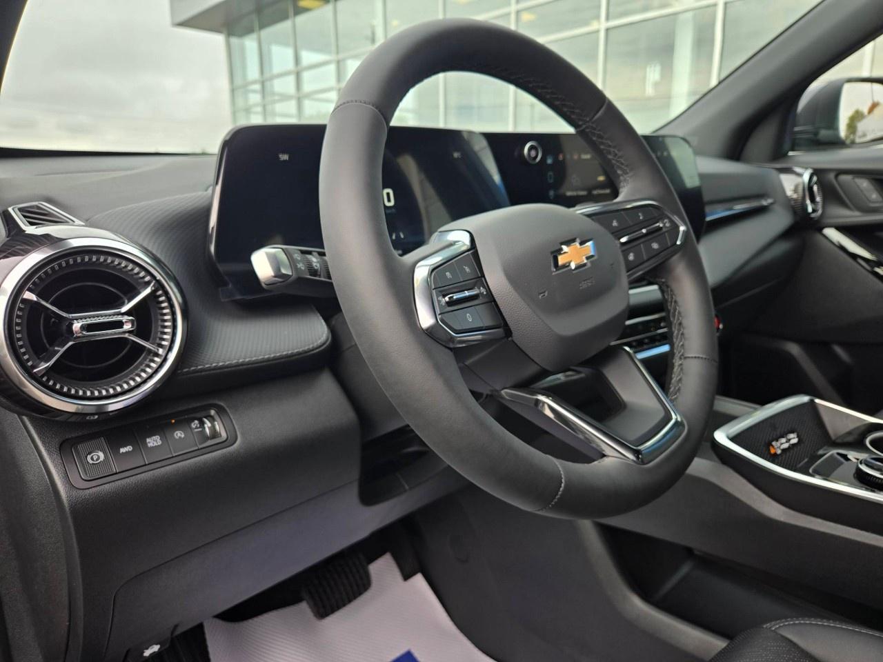 2027 Chevrolet Equinox AWD LT Photo
