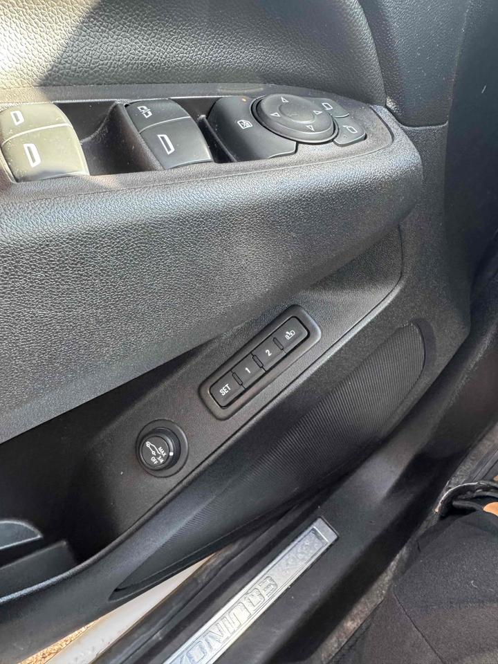 2020 Chevrolet Equinox Premier Photo