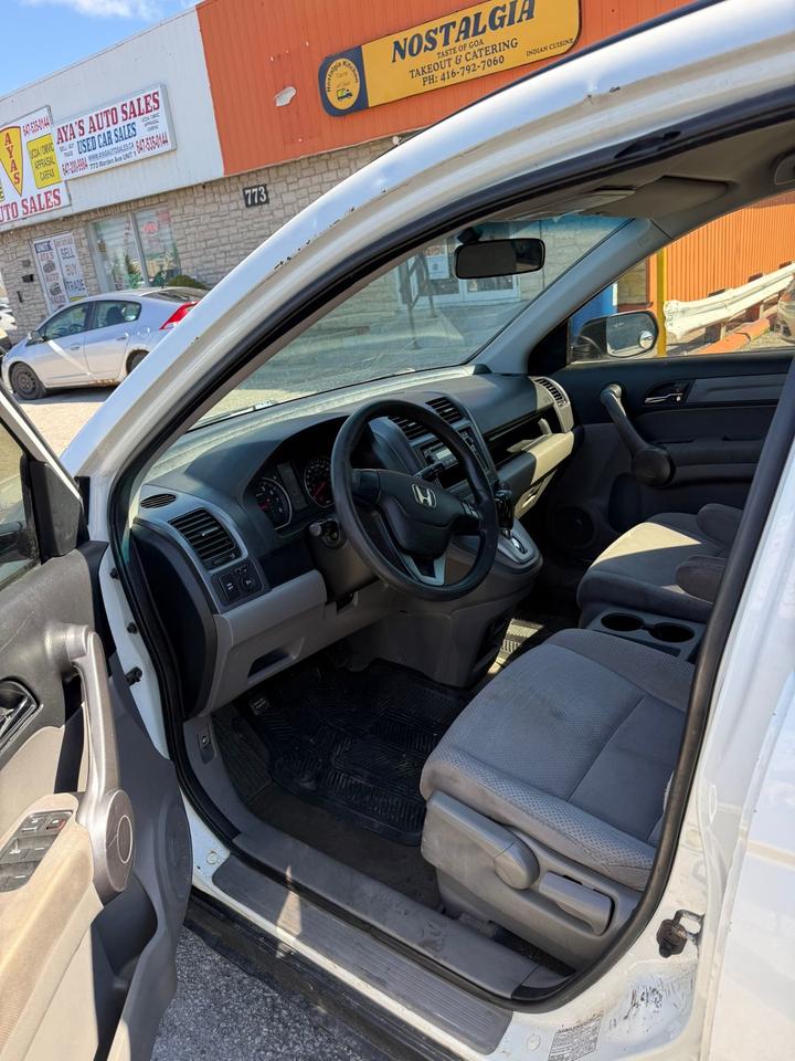 2009 Honda CR-V LX Photo