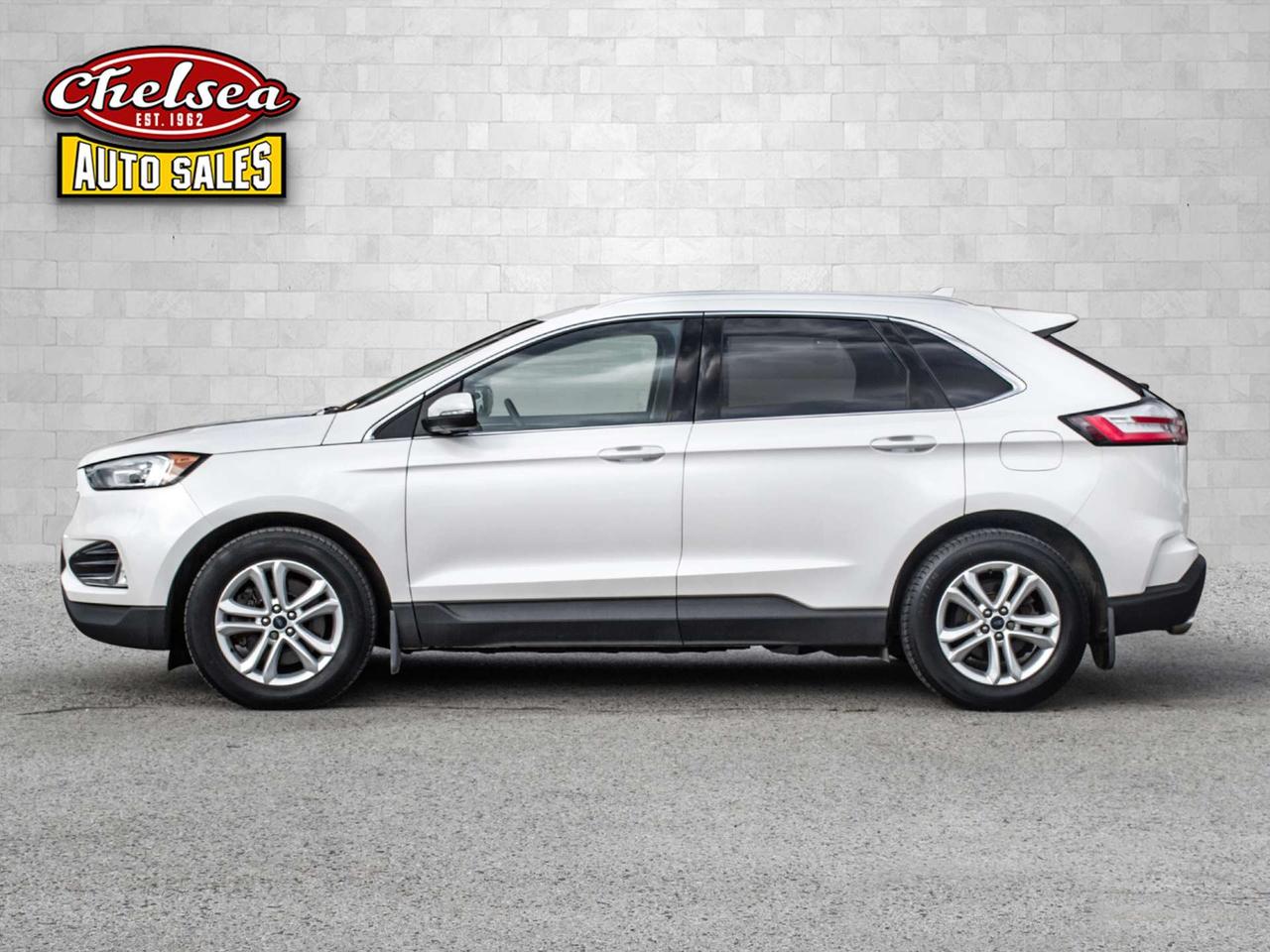 2019 Ford Edge SEL AWD Photo