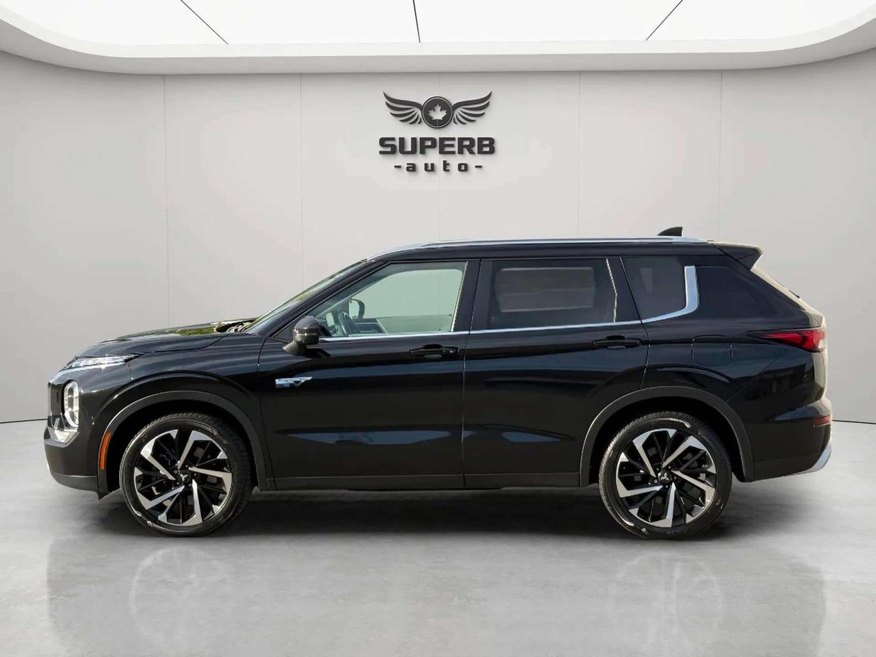2023 Mitsubishi Outlander SEL   S-AWC   PLUG-IN HYBRID   NO ACCIDENT   360 CAMERA Photo3