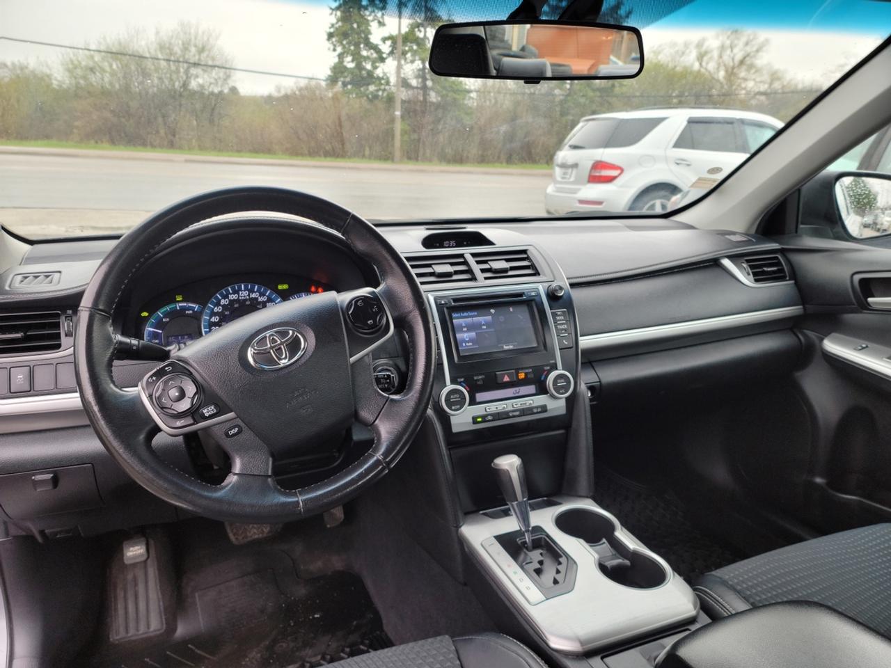 2014 Toyota Camry SE - CERTIFED Photo
